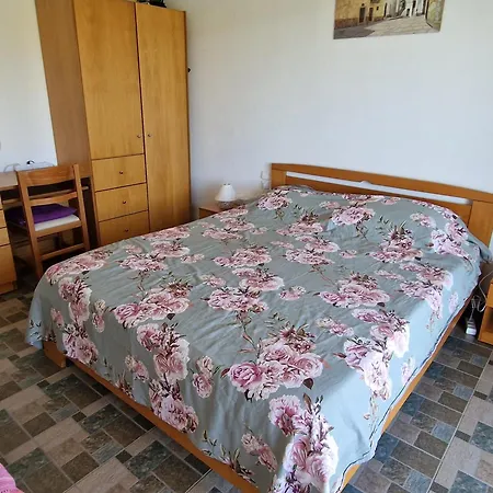 Grieks To Kalokairi Holiday home Kougaiika